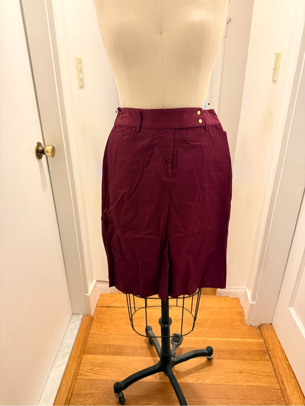 A/X burgundy pencil skirt